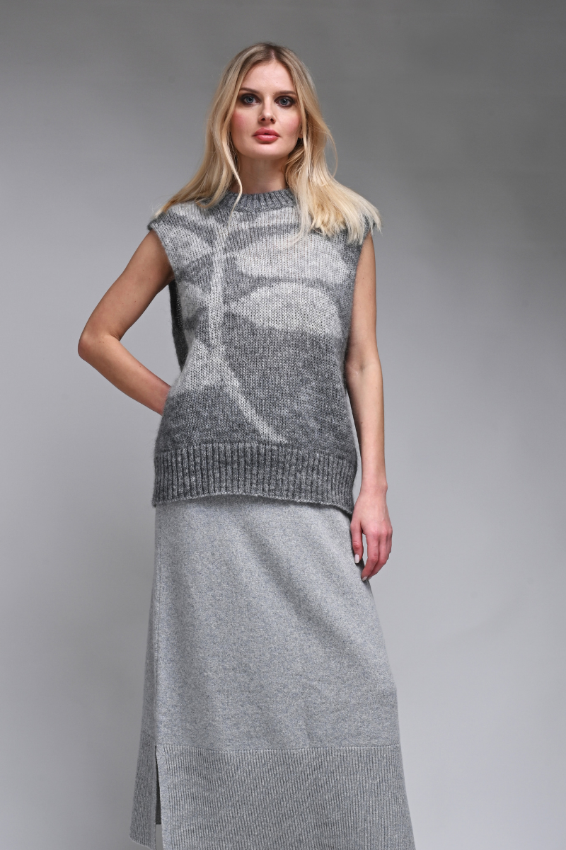 Gaiši pelēka - ar tumšu akcentu Kidmohēras veste