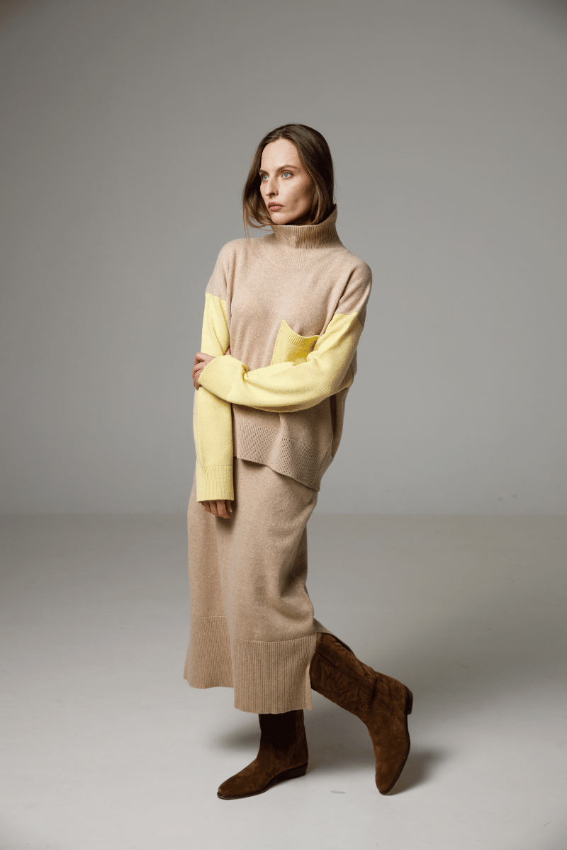 Sand beige - Cashmere – merino wool skirt with lining