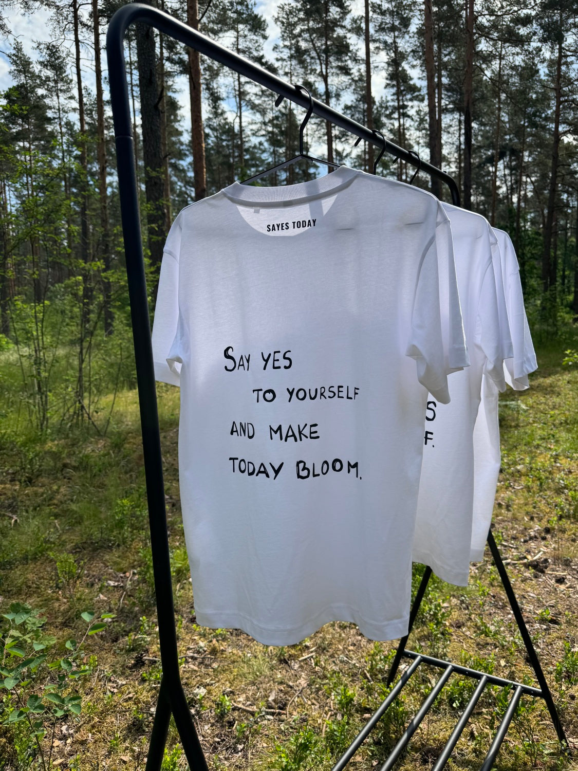 Balts T-krekls